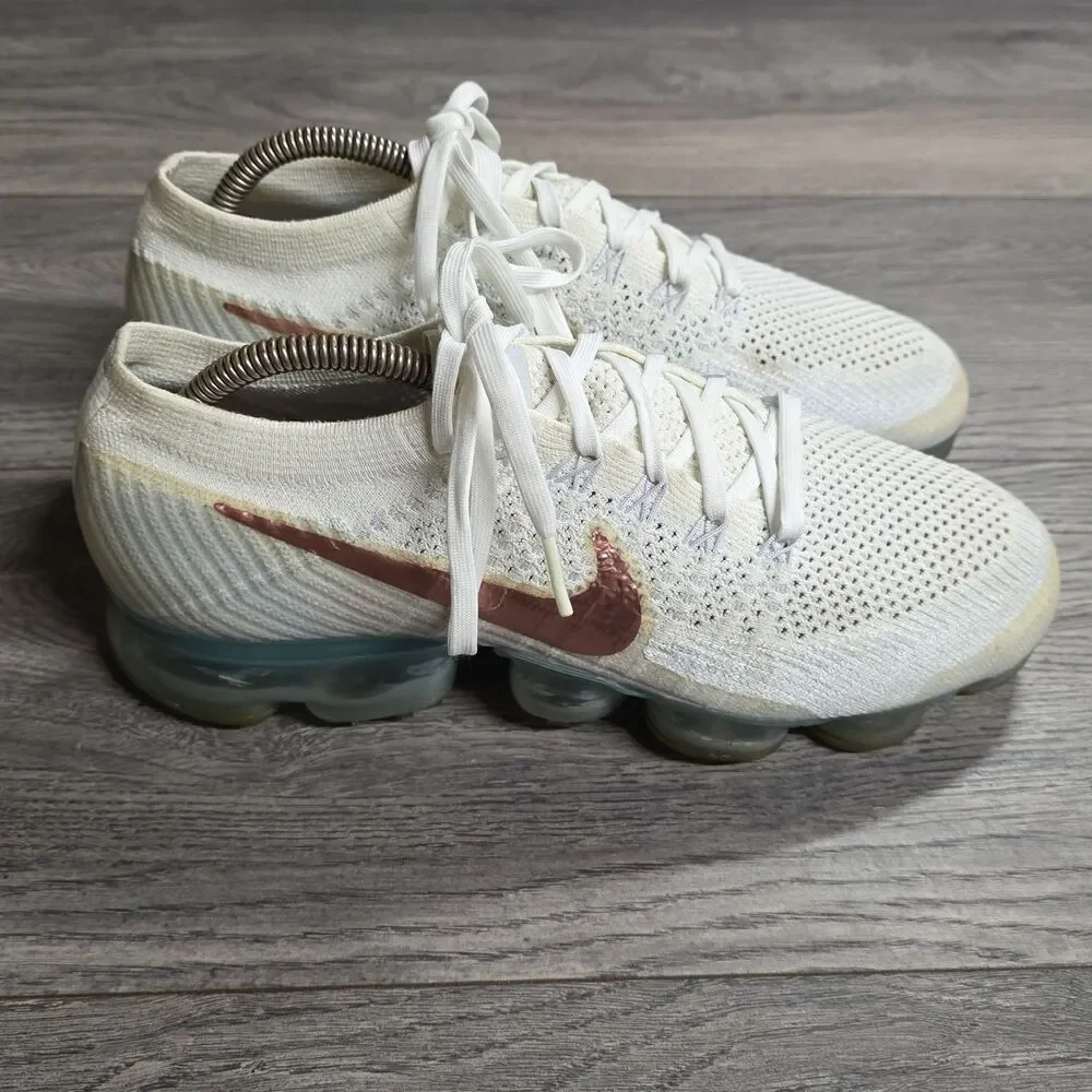 Nike Air Vapormax Explorer Light White Rose Gold Blue Womens Size 9.5 849557-104